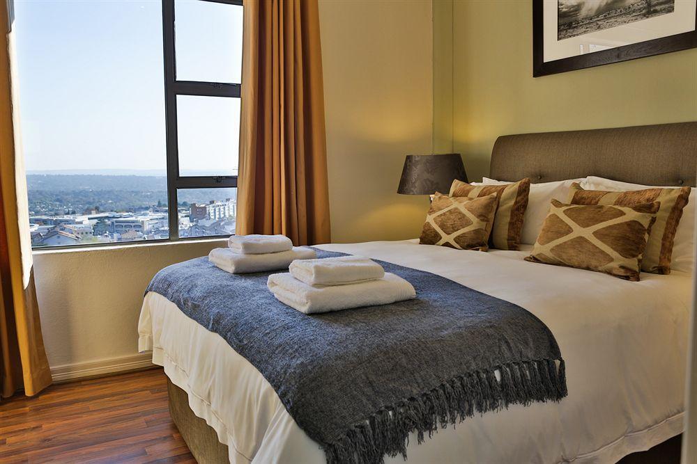 Westay Westpoint Apartments Sandton Dış mekan fotoğraf