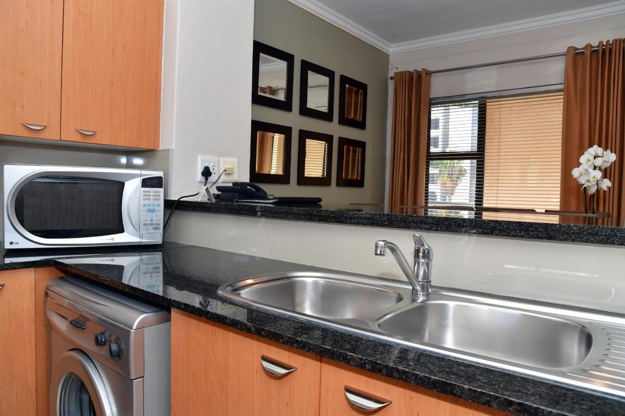 Westay Westpoint Apartments Sandton Dış mekan fotoğraf